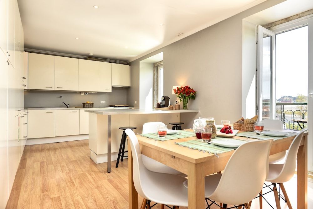 undefined Belem Riverside View 10