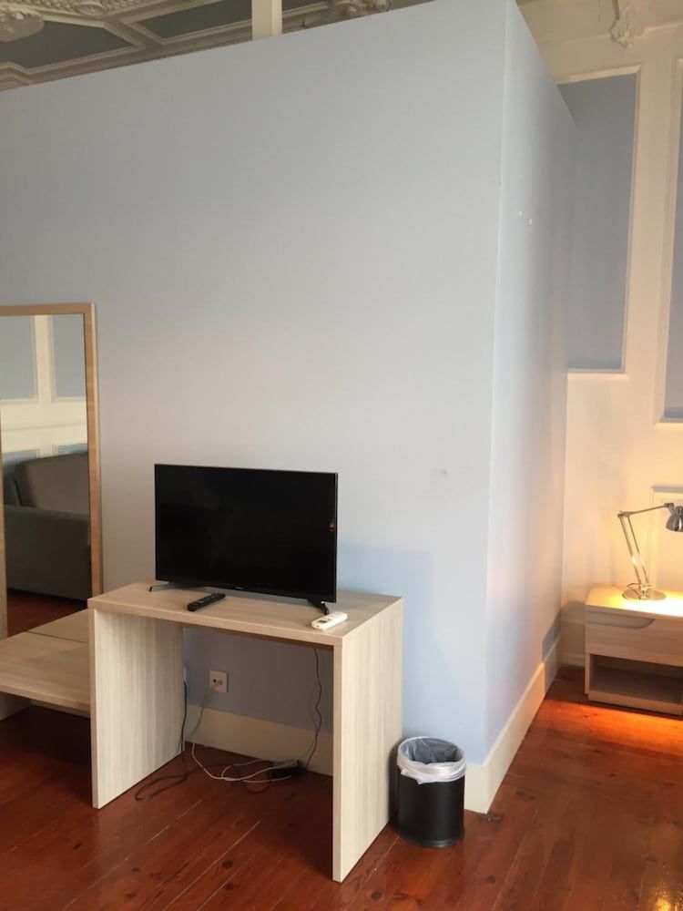 Be Lisbon Residence Marquês Deluxe Double Room, Ensuite (with extra bed) 8