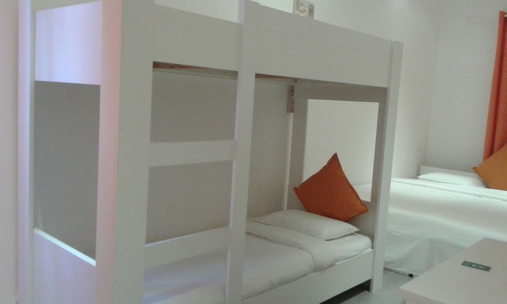 undefined Lisbon Palma Rooms 3