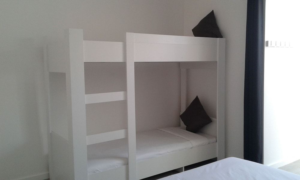 undefined Lisbon Palma Rooms 6