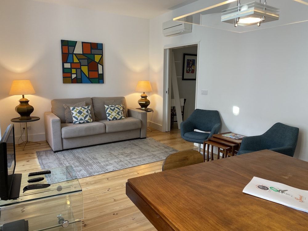 Bica Chiado Self-Catering Apartment Deluxe Apartment, 2 Bedrooms (2nd Floor - No Elevator) 18