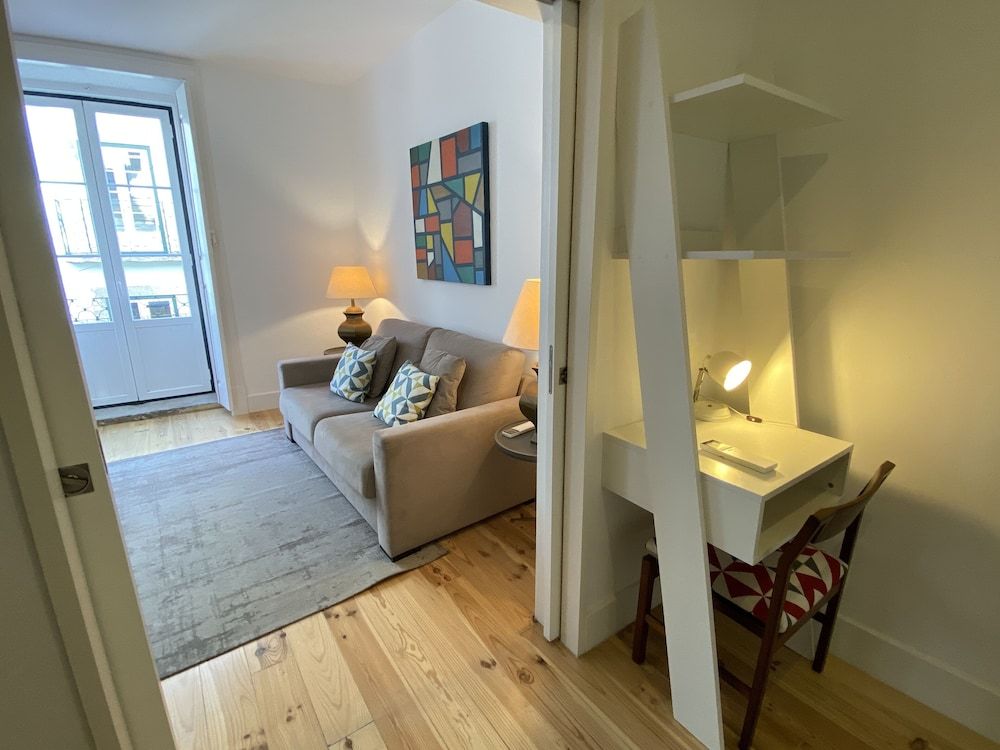 Bica Chiado Self-Catering Apartment Deluxe Apartment, 2 Bedrooms (2nd Floor - No Elevator) 20