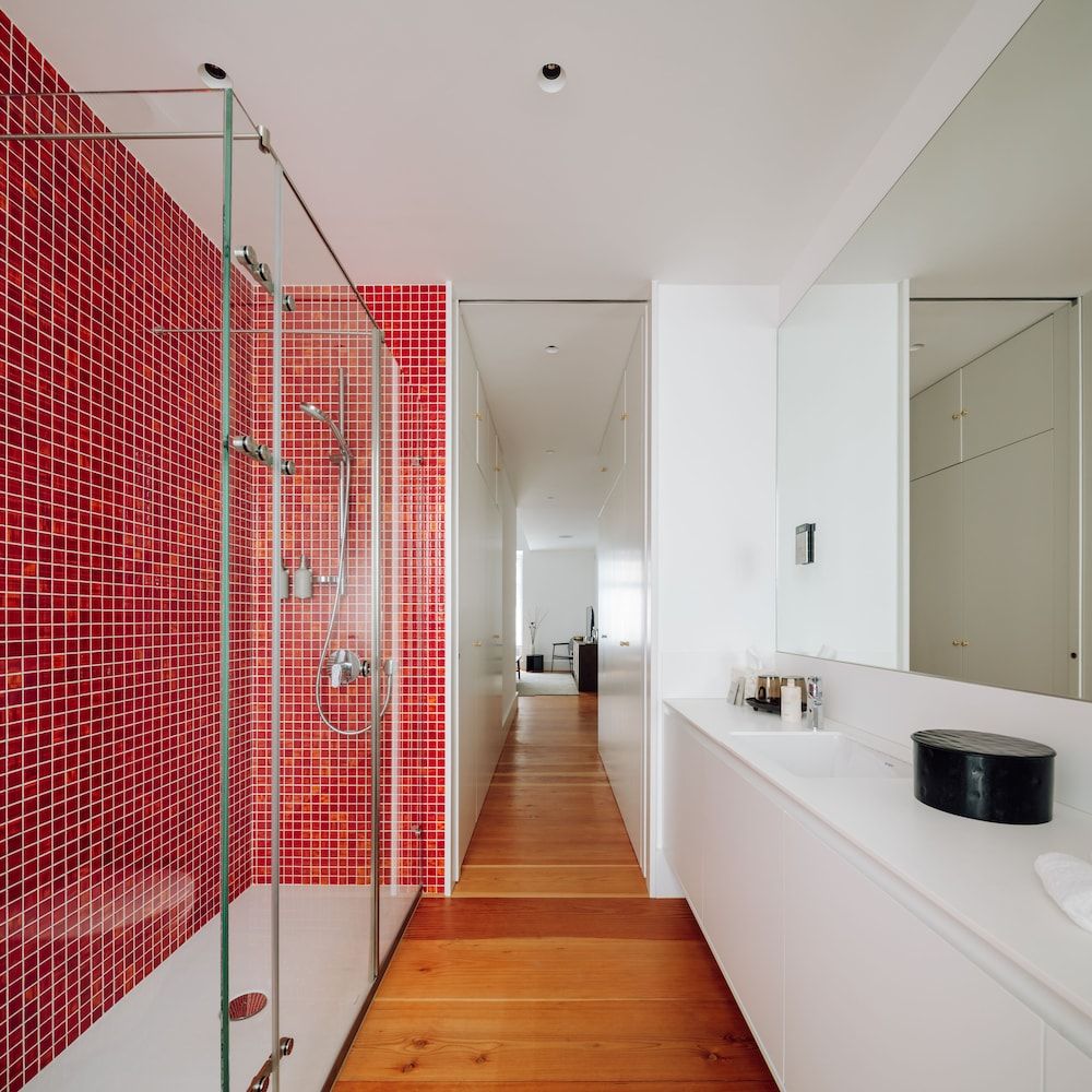 The Art Gate Superior Room 5