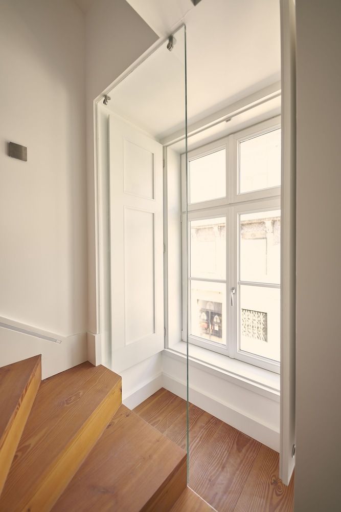 The Art Gate Design Duplex 4