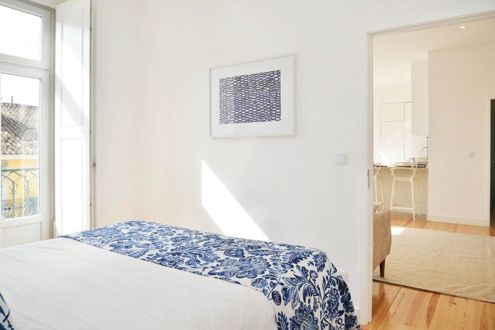 undefined Deluxe Chiado Apartment 6