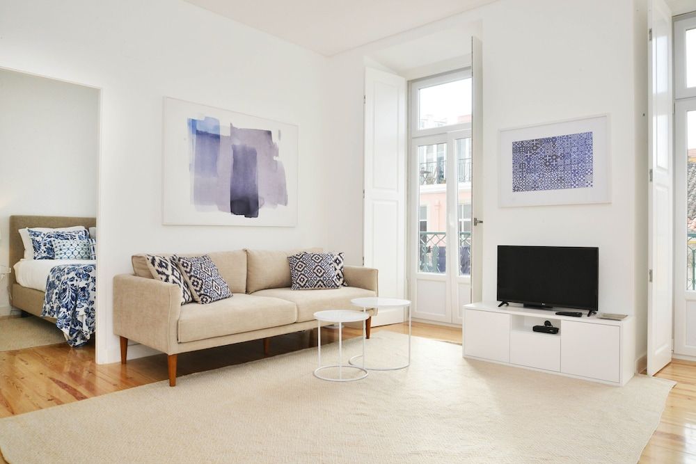 undefined Deluxe Chiado Apartment 4