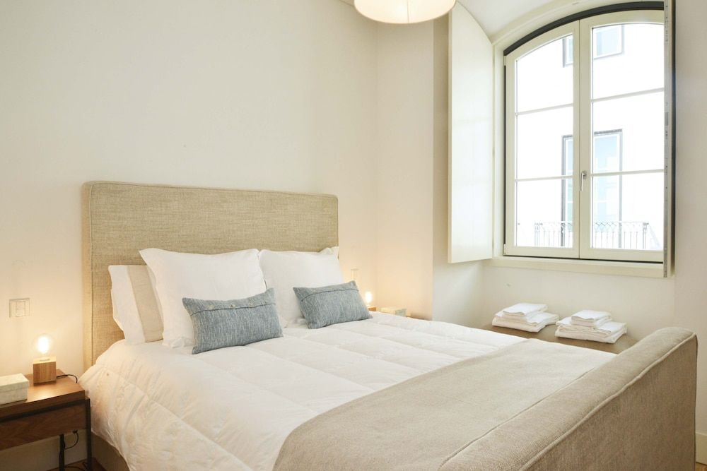 undefined Trendy Chic Apartment