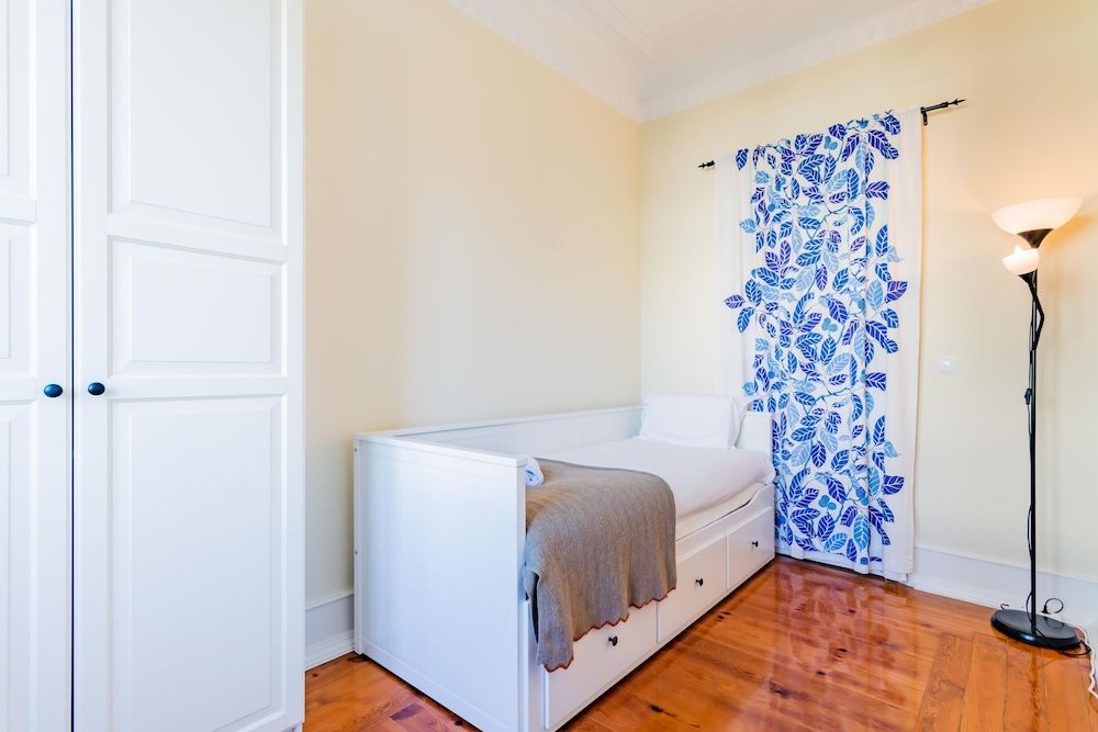 Saldanha Central Urban Lisbon Apartment, 3 Bedrooms 11