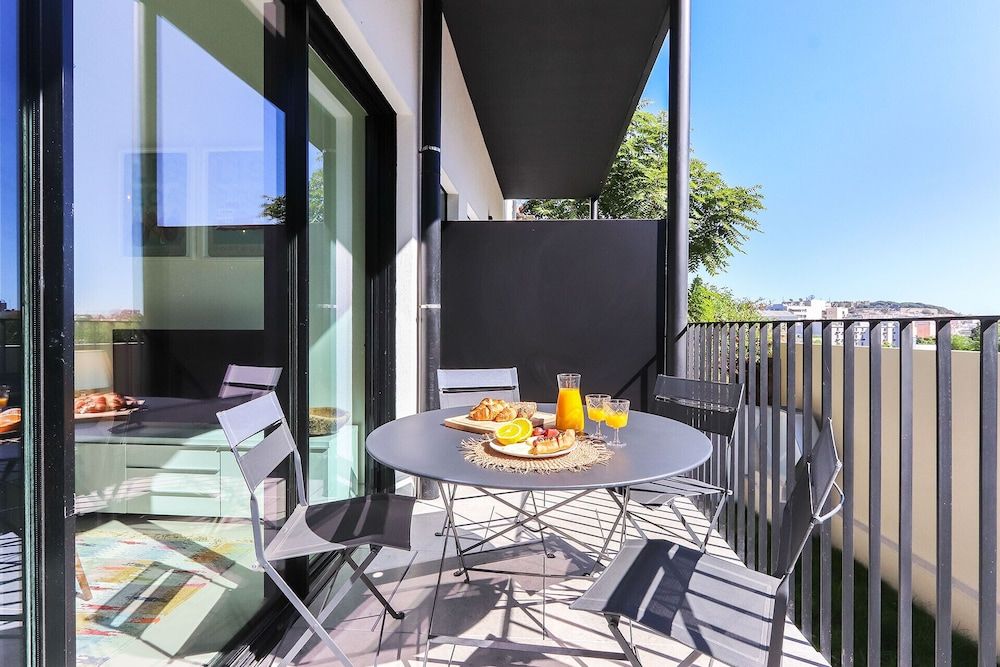 Avenida Premium by Homing Apartment, 1 Bedroom, Accessible, Kitchen 11