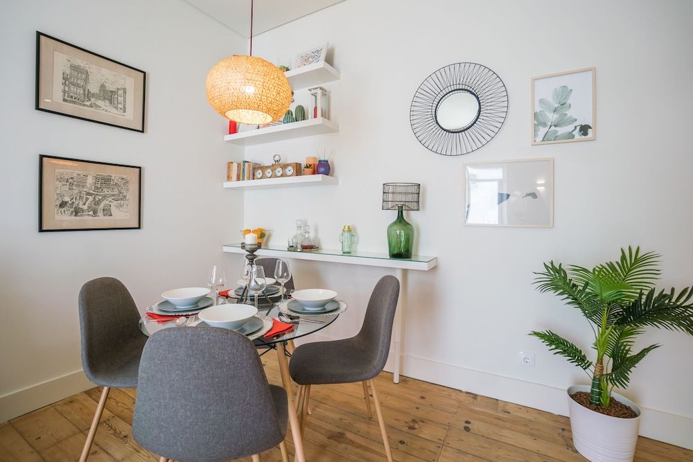 undefined Stylish Apartment near Av Liberdade 5