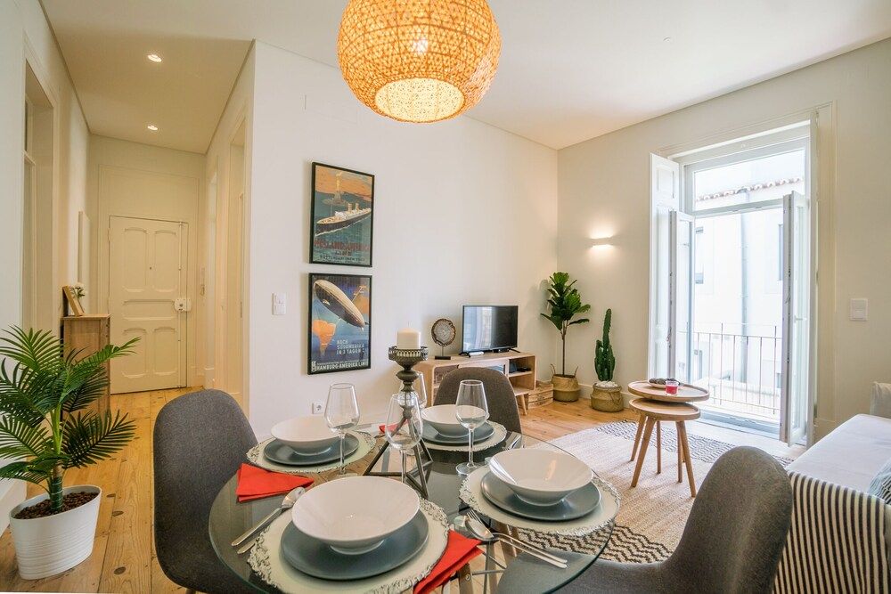 undefined Stylish Apartment near Av Liberdade 6