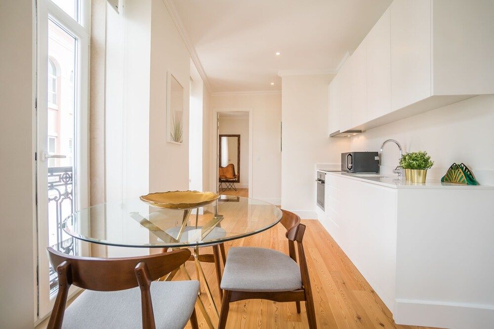 undefined Principe Real Lightful Apartment 5