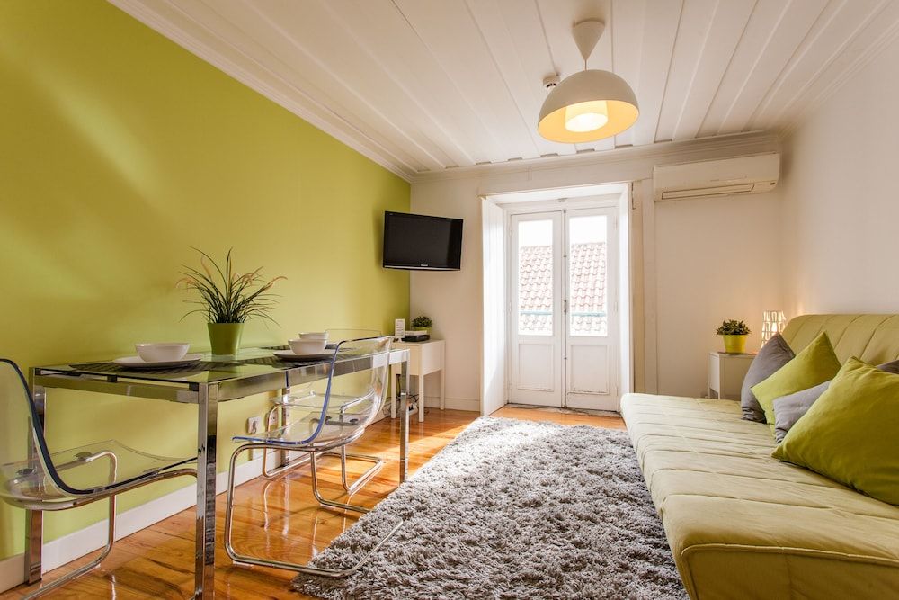 Casa Cara Sotão by All In Lisbon City Apartment, 1 Bedroom 2