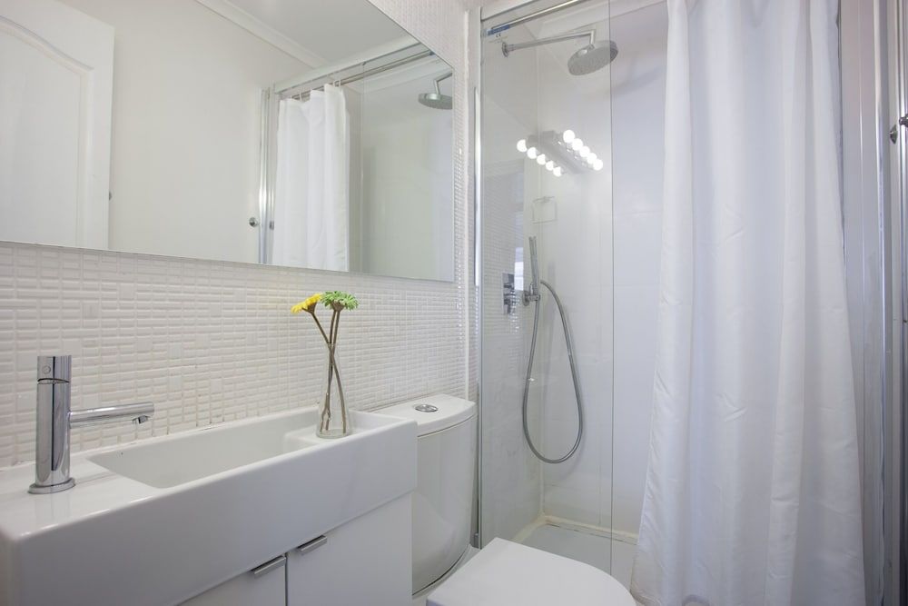 Casa Cara Sotão by All In Lisbon City Apartment, 1 Bedroom 11