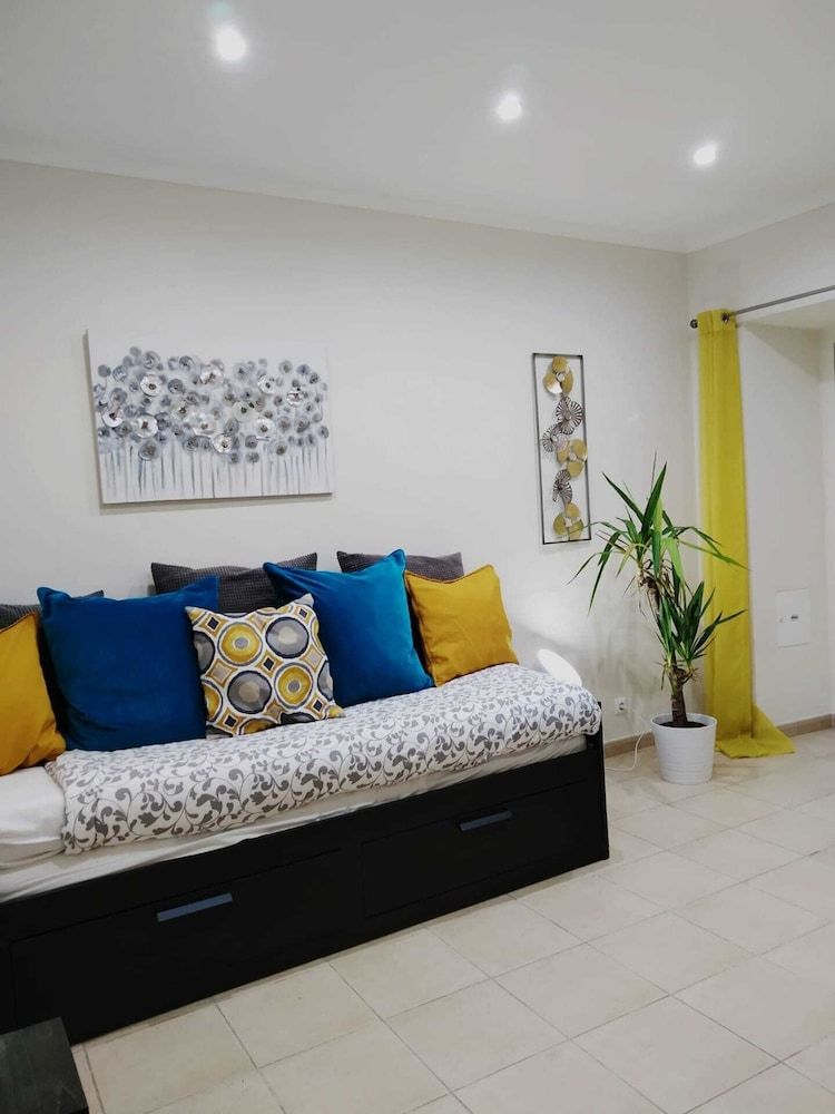 undefined Cozy Apartment in the Heart of Lisbon 6