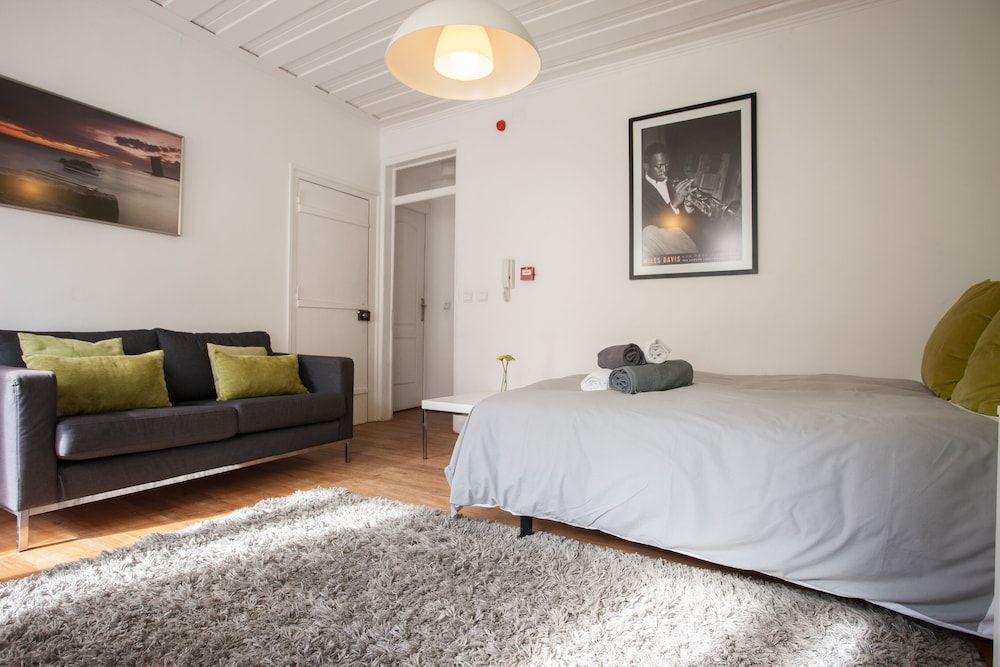 Casa Cara by All In Lisbon City Apartment, 1 Bedroom 8