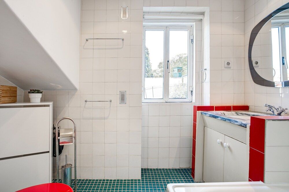 Apartment Terrace in the Heart of Lisbon Apartment, 2 Bedrooms, Terrace 15