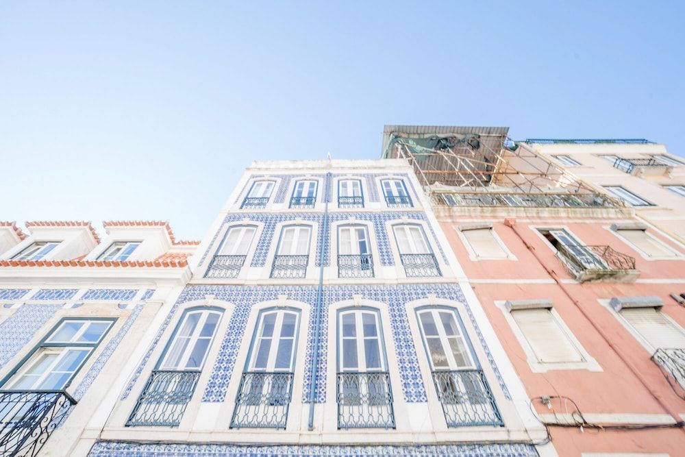 undefined An Ecletic Apartment in Lisbon 4