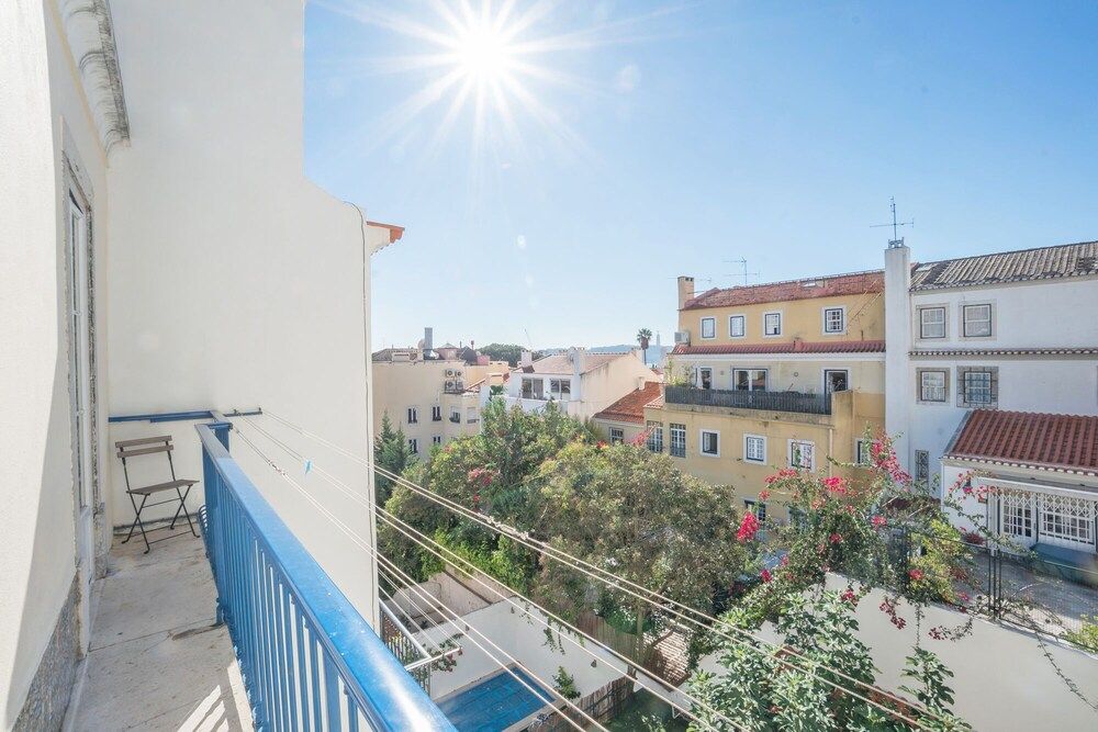 An Ecletic Apartment in Lisbon Apartment, 2 Bedrooms, Sea View 31