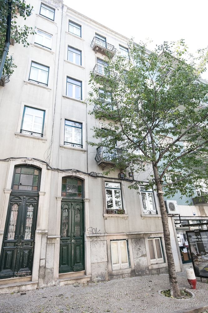 undefined Bhuiyan Family Host