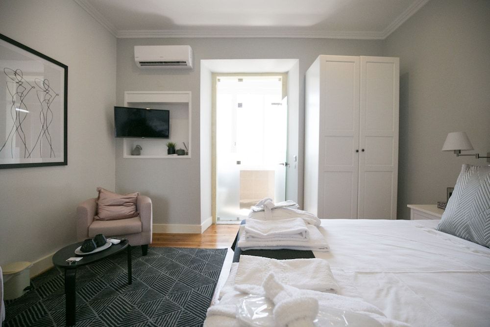 undefined Bhuiyan Family Host 9