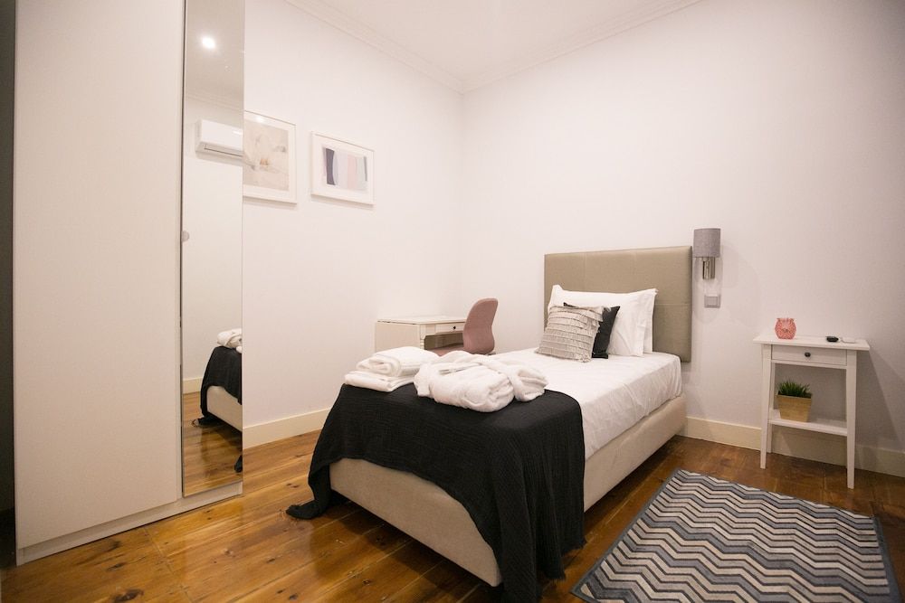 undefined Bhuiyan Family Host 5