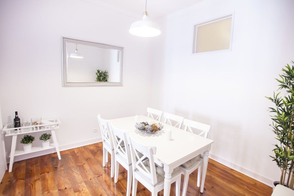 undefined Central & Cosy Apartment 7