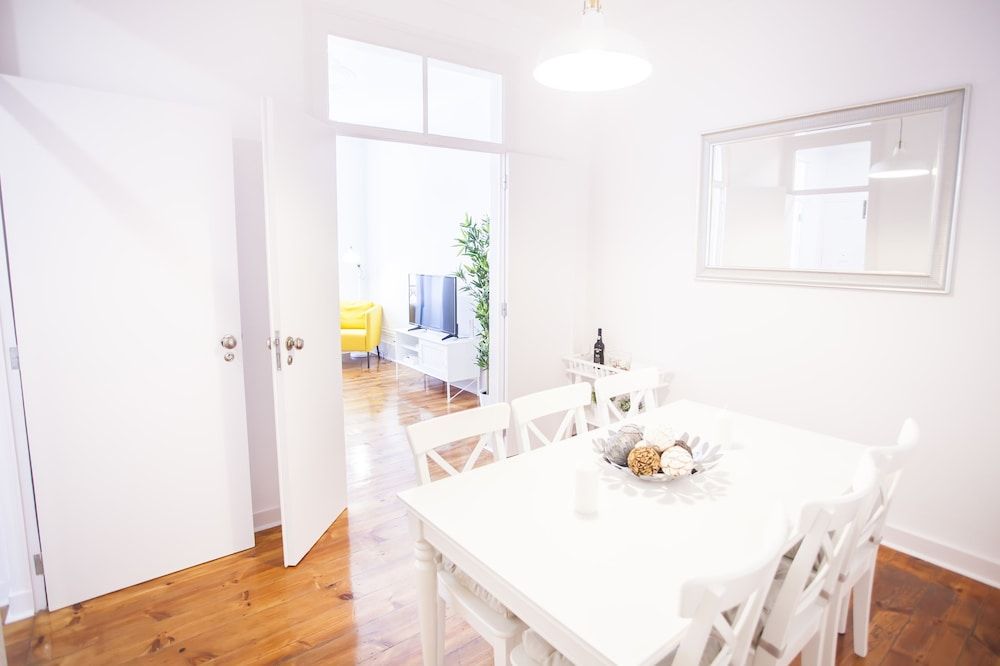 undefined Central & Cosy Apartment 8