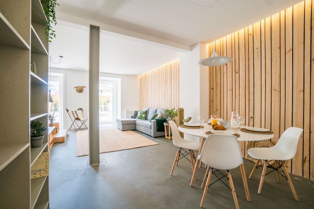 Lemon Tree Garden 3 Bedroom Apartment Apartment, 3 Bedrooms, Terrace 22