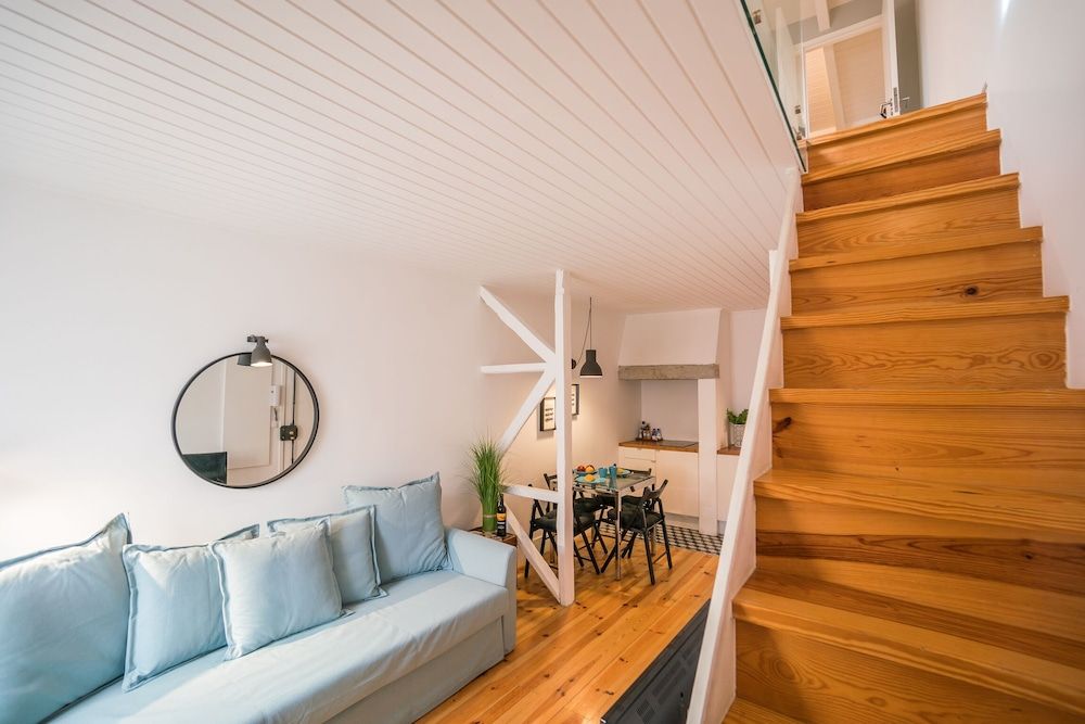 Rose Duplex Apartment 5E Apartment, 1 Bedroom 13