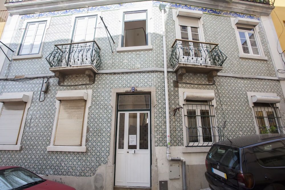 undefined Cool Lisbon Apartment 4