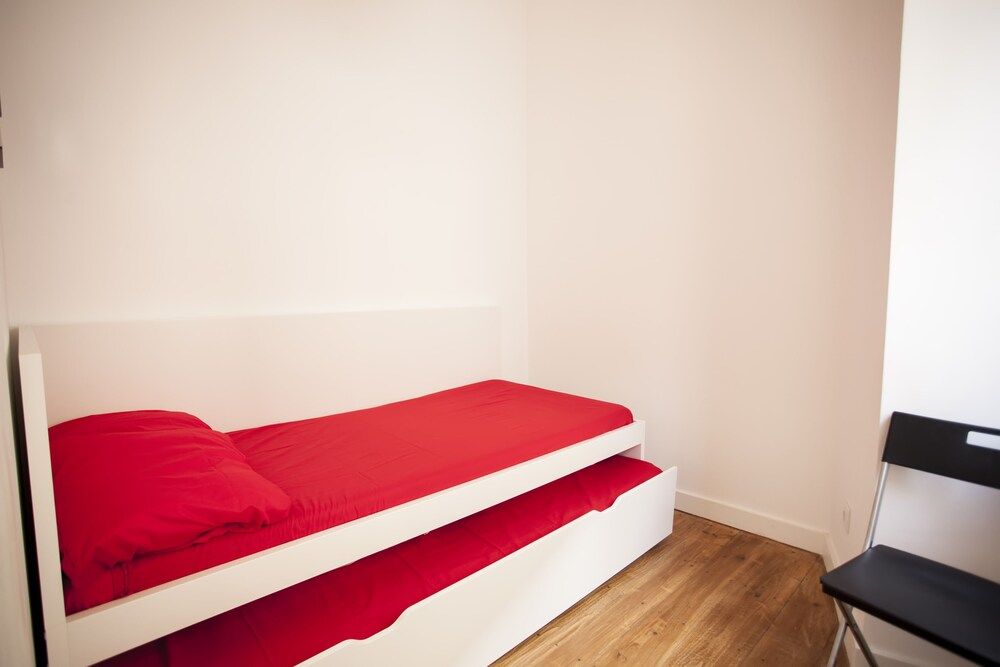 undefined Cool Lisbon Apartment 7