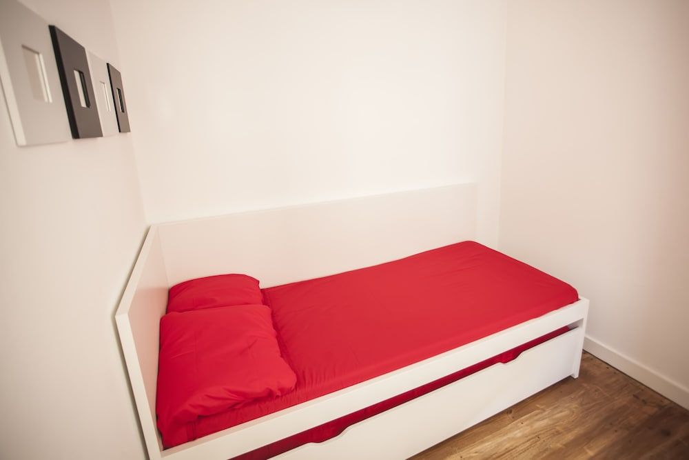 undefined Cool Lisbon Apartment 6