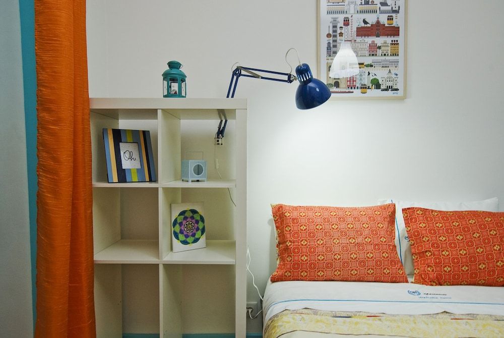 C&O Guest House Alcântara-Lisbon Family Triple Room with shared toilet 3