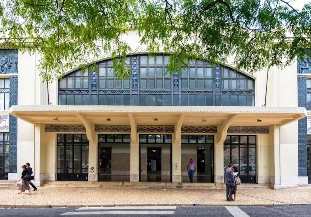 undefined Lisbon Finestay Bica 5