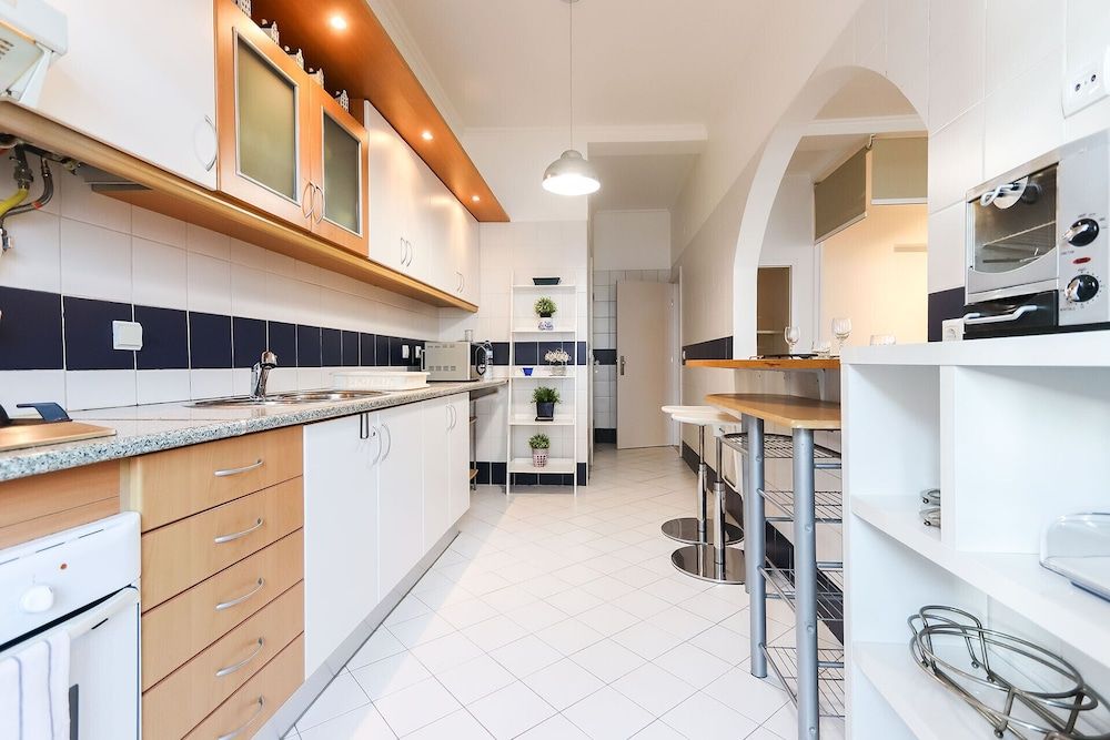 undefined Rato Elegant By Homing 5