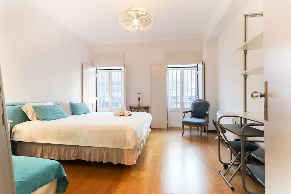 undefined Rato Elegant By Homing