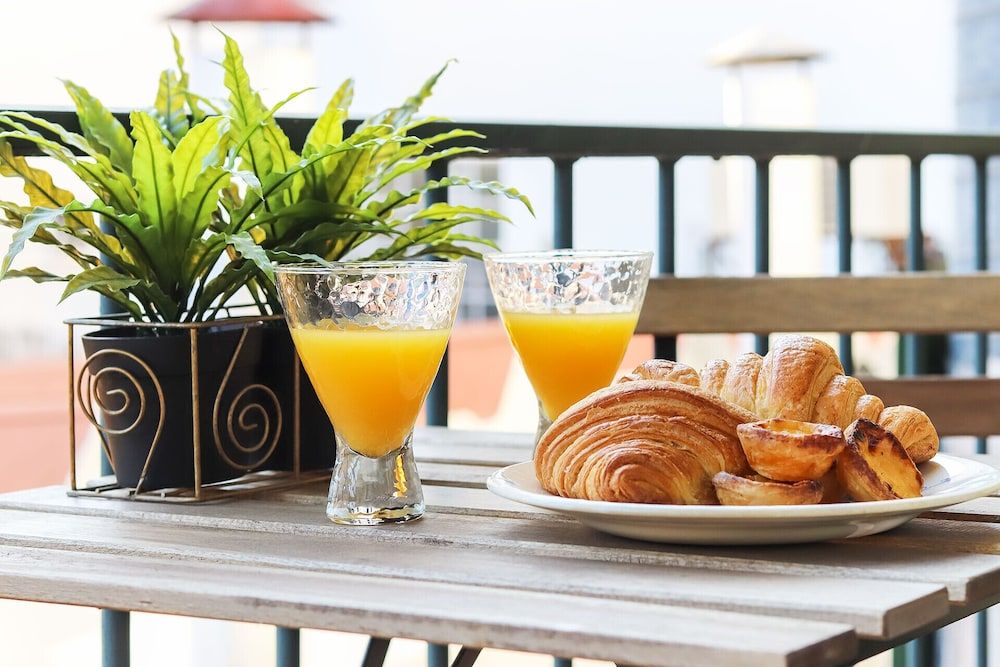 undefined Rato Elegant By Homing 7