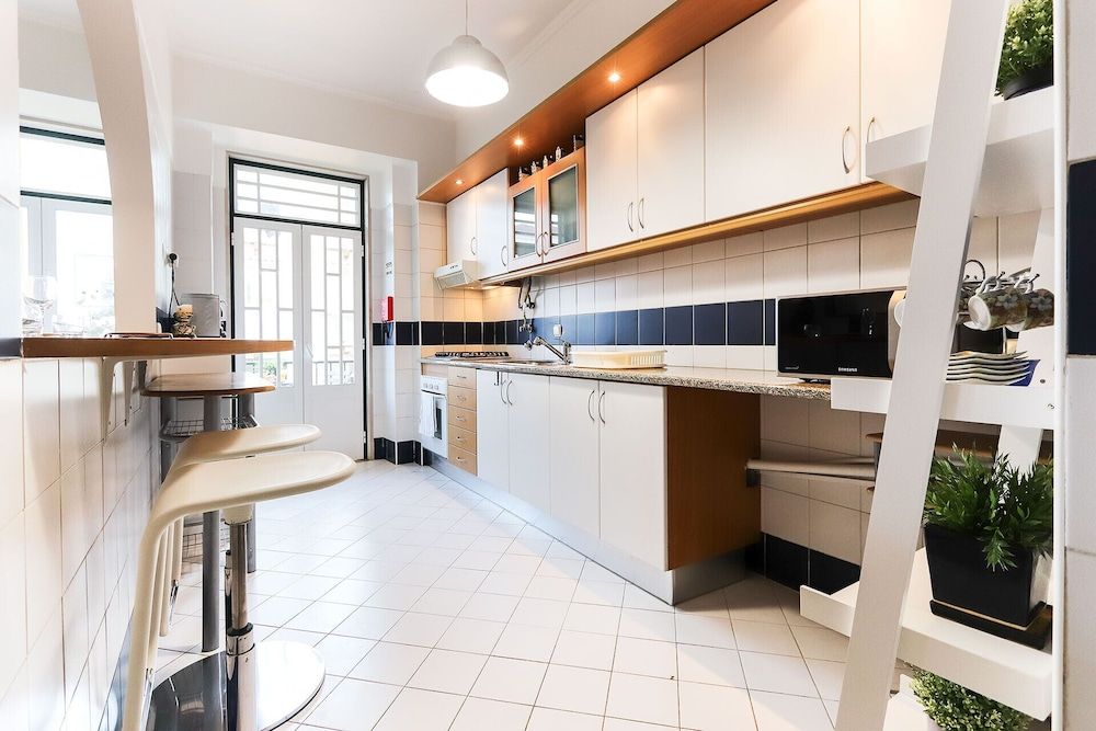 undefined Rato Elegant By Homing 6