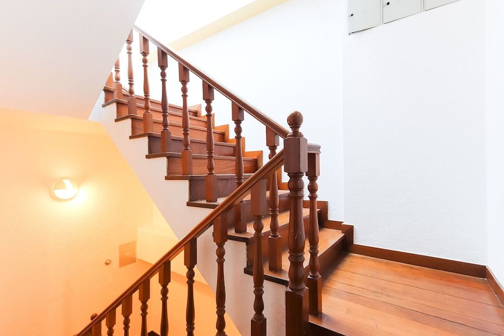 undefined Rato Elegant By Homing 9