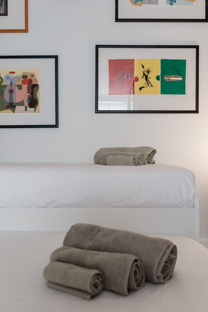 Penha1 · Lisbon's Charming and Bright Apartment Apartment (2 Bedrooms) 18