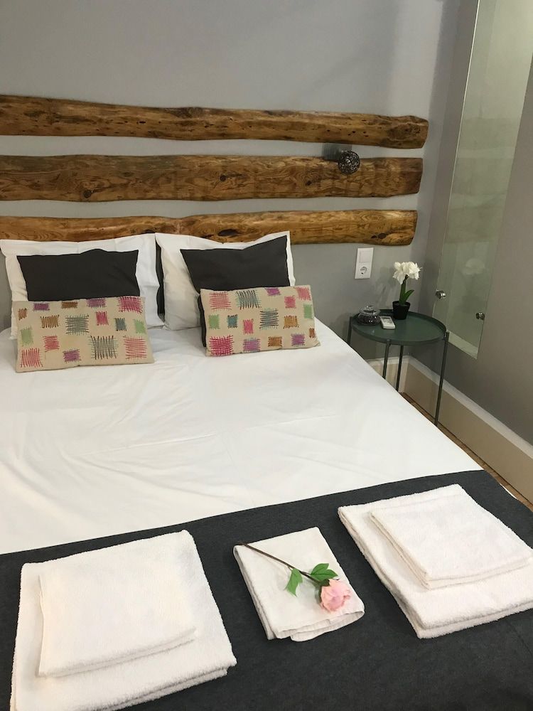 Standard Suite (I)