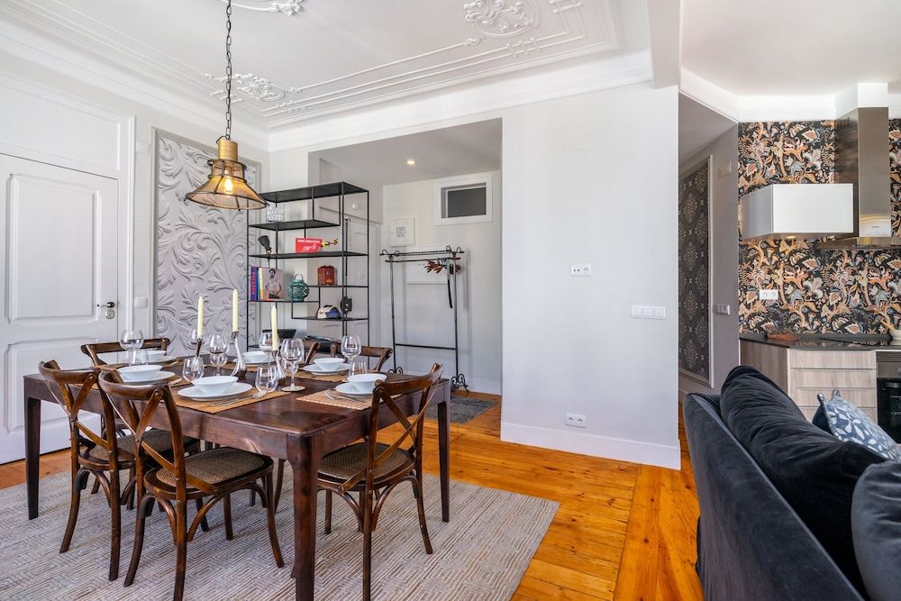 Luxurious Art Deco 3 BR Apartment, 3 Bedrooms, Non Smoking 21