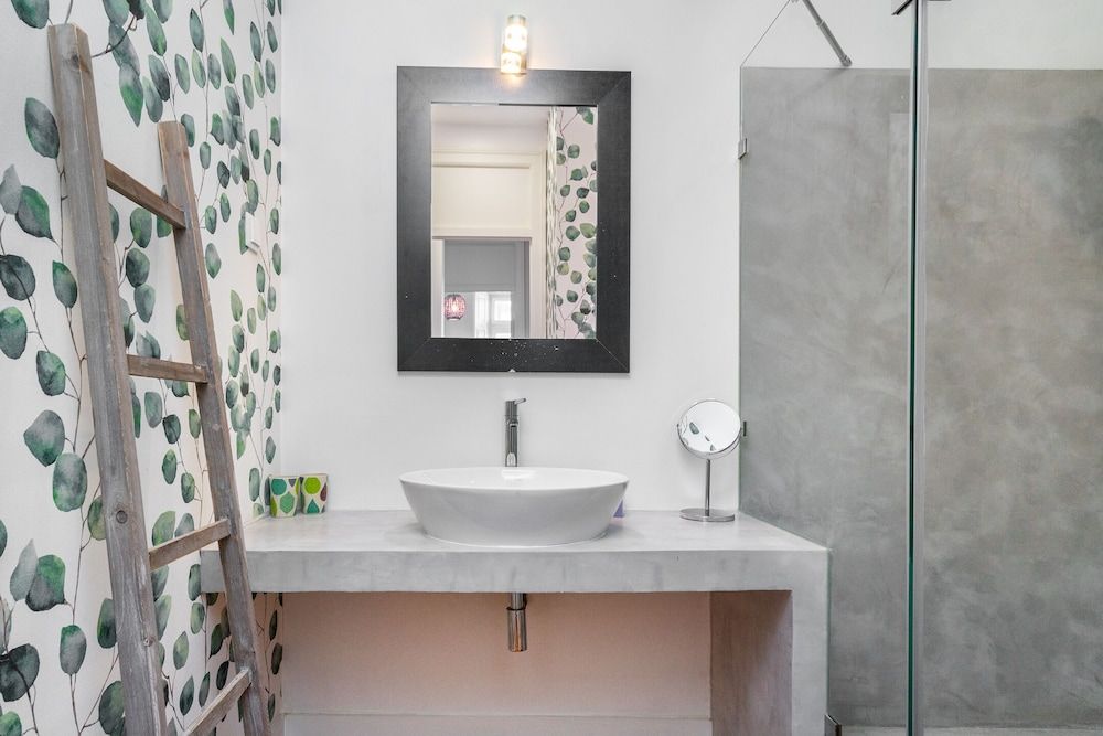 Luxurious Art Deco 3 BR Apartment, 3 Bedrooms, Non Smoking 34