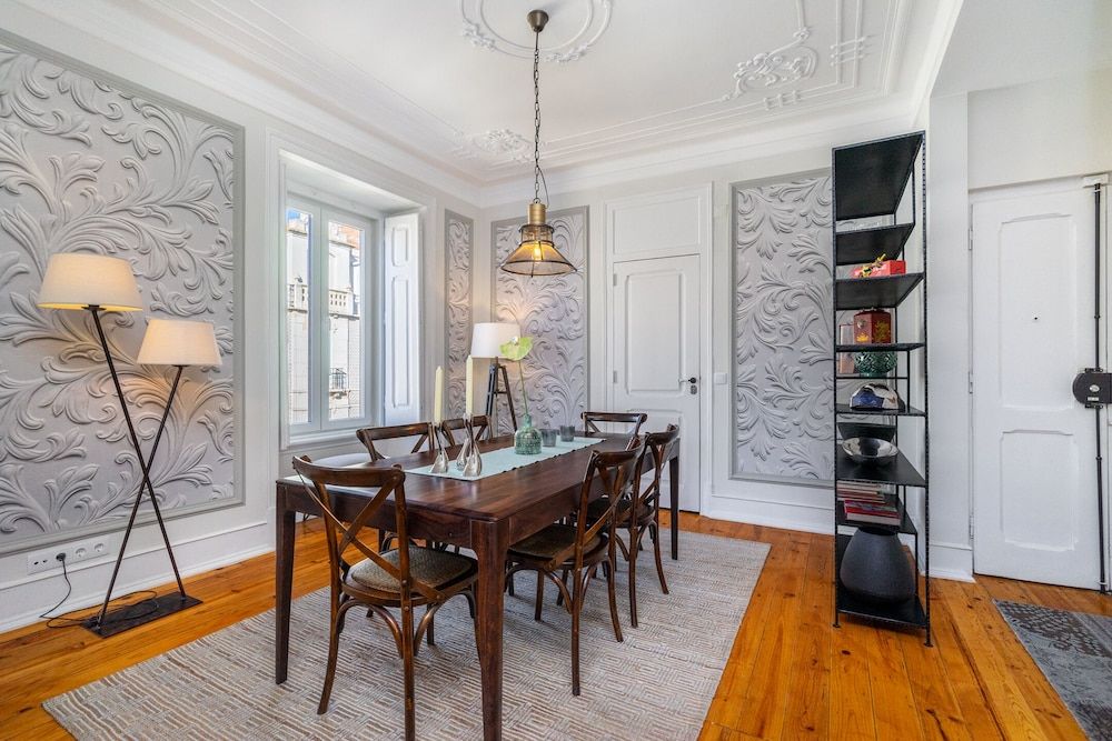 Luxurious Art Deco 3 BR Apartment, 3 Bedrooms, Non Smoking 19