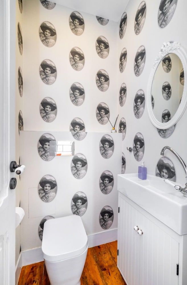 Luxurious Art Deco 3 BR Apartment, 3 Bedrooms, Non Smoking 33