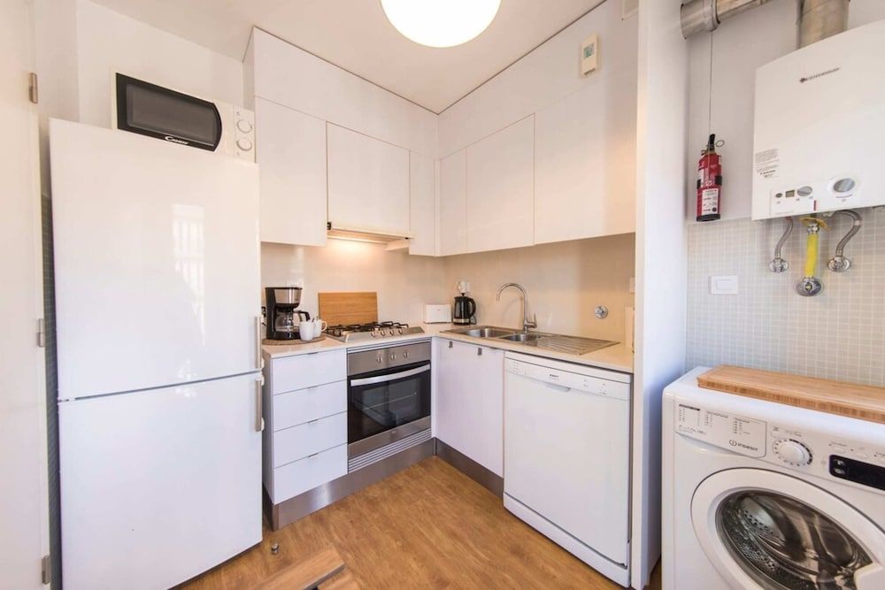 undefined Comfortable Apartment in Campo Pequeno 5