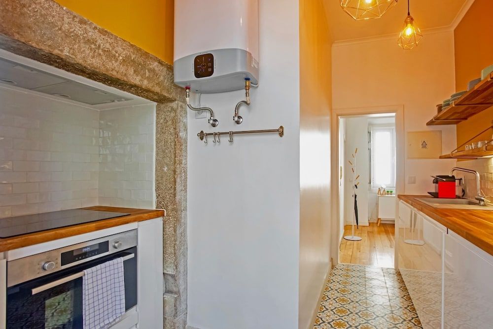 undefined Renovated Cosy 1bedroom Apartment in Santos 4
