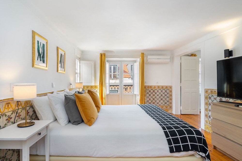 Santa Justa Prime Location Apartment, 3 Bedrooms 7