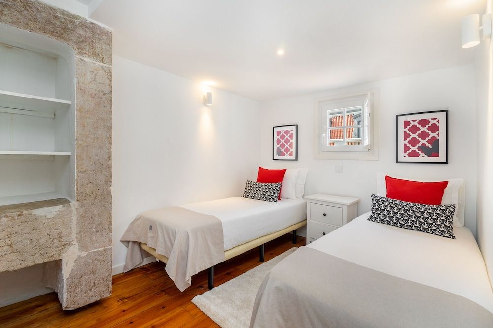 undefined Santa Justa Prime Location 10